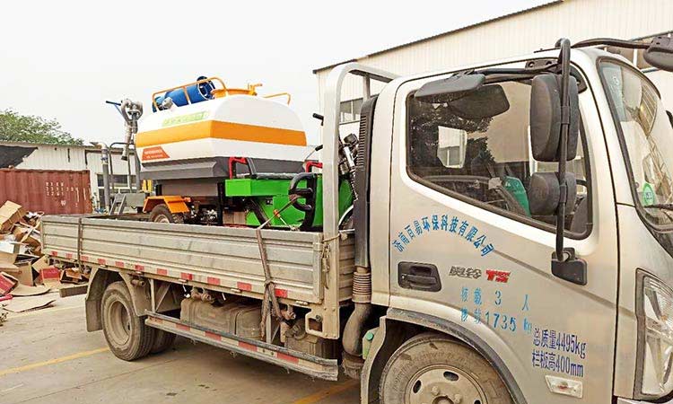 環衛小型三輪灑水車