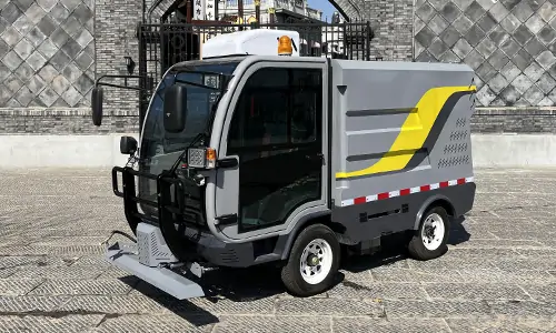 城市窗口輔道、人行道、墻體廣告清潔總是不徹底？可以了解一下小型純電動高壓清洗車！