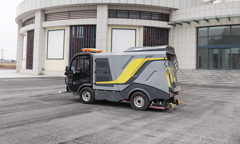 純電動(dòng)深度清潔車(chē)輔道人行道深度清潔有妙招！移動(dòng)式清洗盤(pán)，輕輕松松搞定地面污漬！