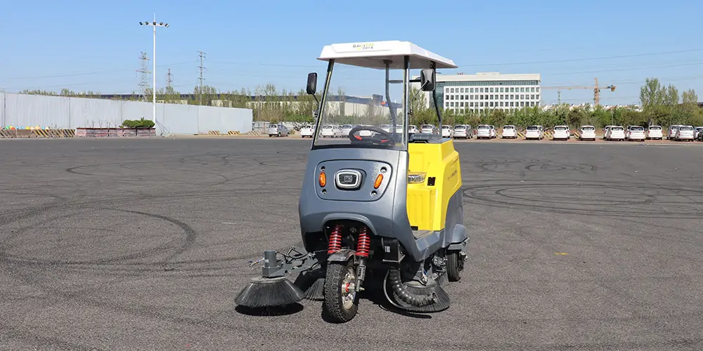 清掃車 電動掃地車 廠區掃地車 園區掃路車 景區清掃車