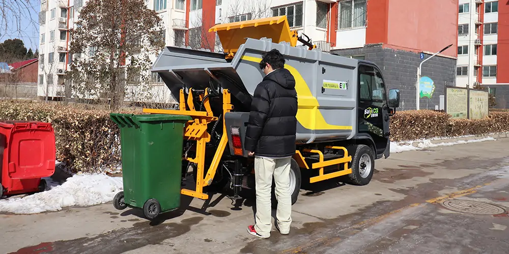 電動環衛垃圾車,電動掛桶垃圾車,環衛電動三輪垃圾車,后裝垃圾車