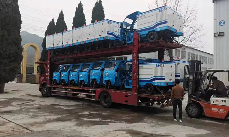 三輪多功能高壓清洗車：城市環境建設的綠色守護者