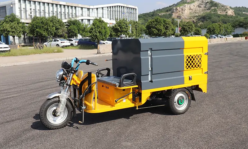 可上牌照多功能高壓清洗車，城市環境衛生治理的好幫手