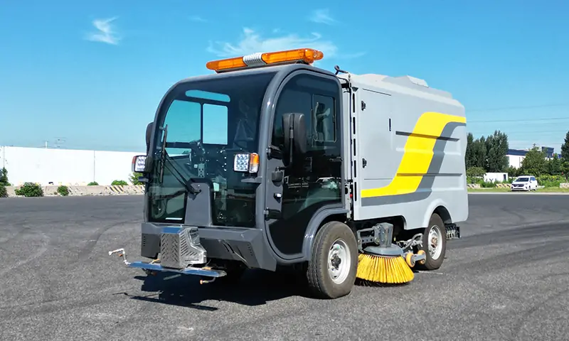 新能源純電動洗掃車助力市政衛生建設