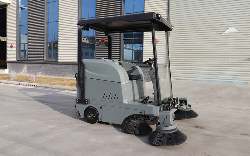 純電動(dòng)掃地車BY-S18