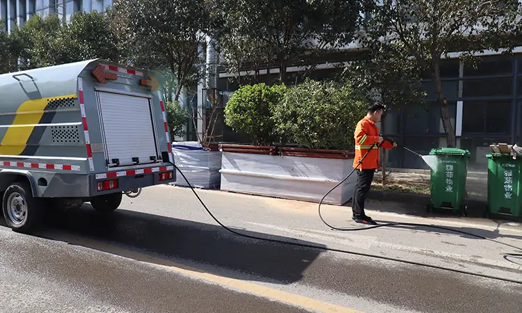 新能源道路養護車BY-C3000