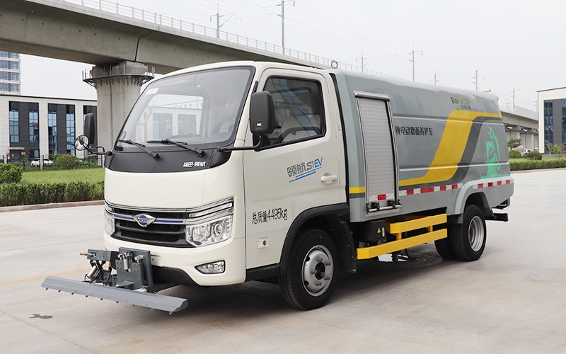 純電動路面養(yǎng)護車BY-C4500