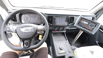 純電動路面養(yǎng)護車BY-C4500可選配置